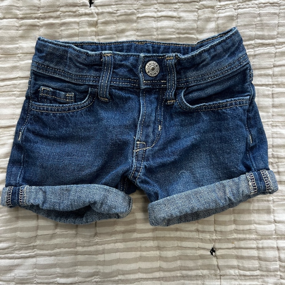 H&M size 2-3y Denim Shorts
